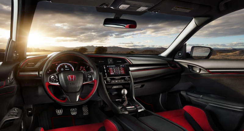 2018-honda-civic-type-r-eu-version-interior.jpg